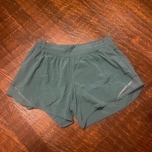 LULULEMON Size 8 tall shorts